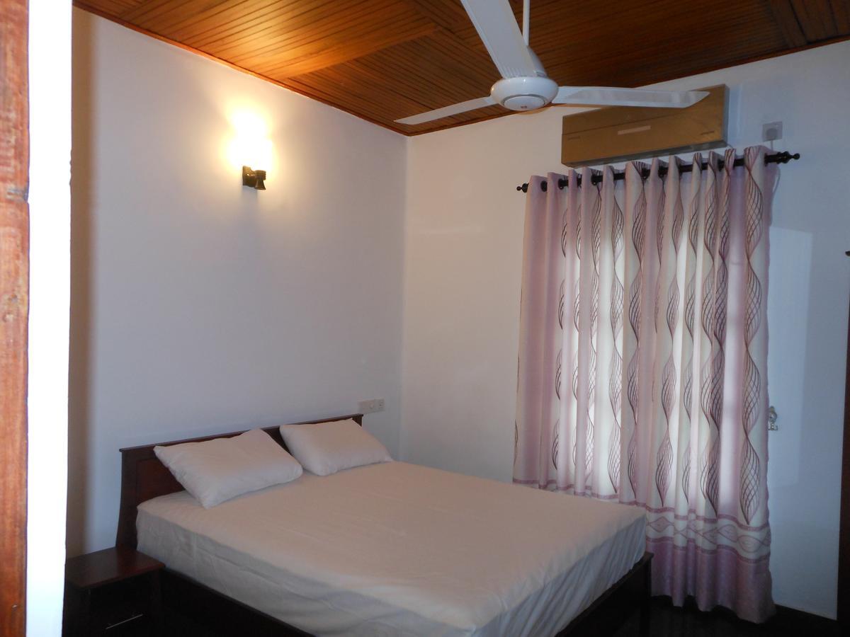 Lavender Hills Home Stay Канді Екстер'єр фото