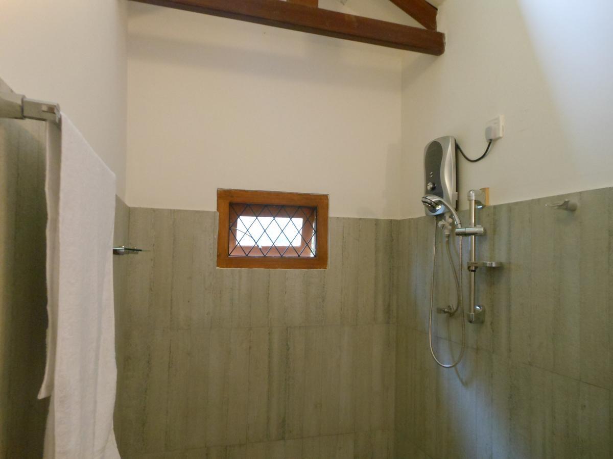 Lavender Hills Home Stay Канді Екстер'єр фото